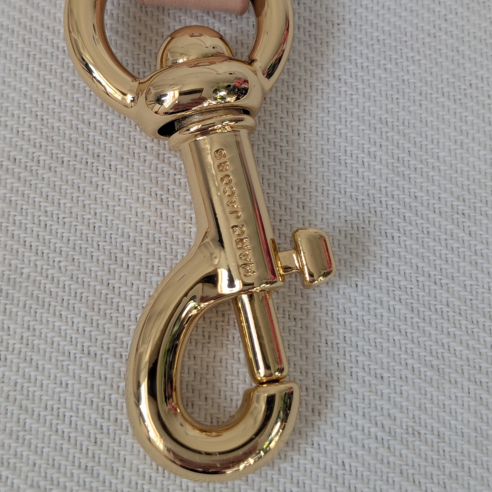 Marc Jacobs Smoky Peach Adjustable Webbing Thin Logo Strap With Golden Hardware - Picture 7 of 7